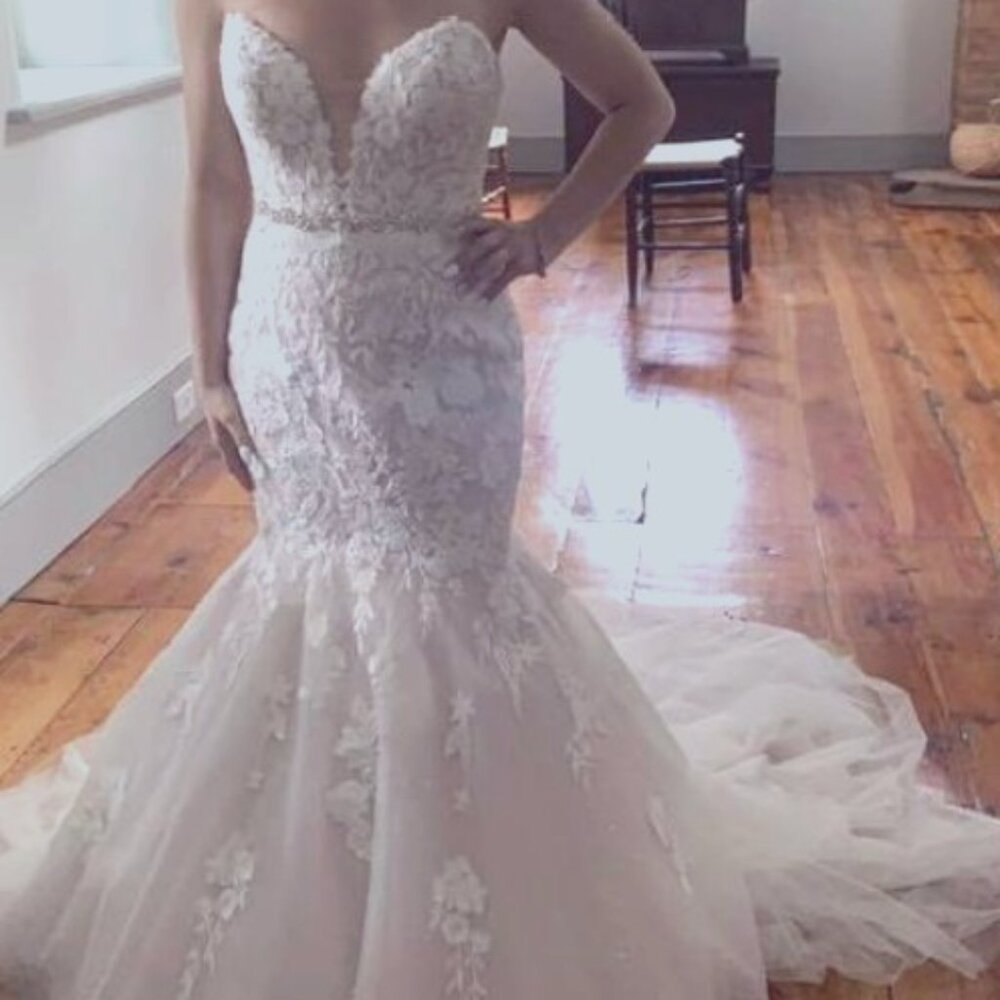 Mermaid Strapless Wedding Dress